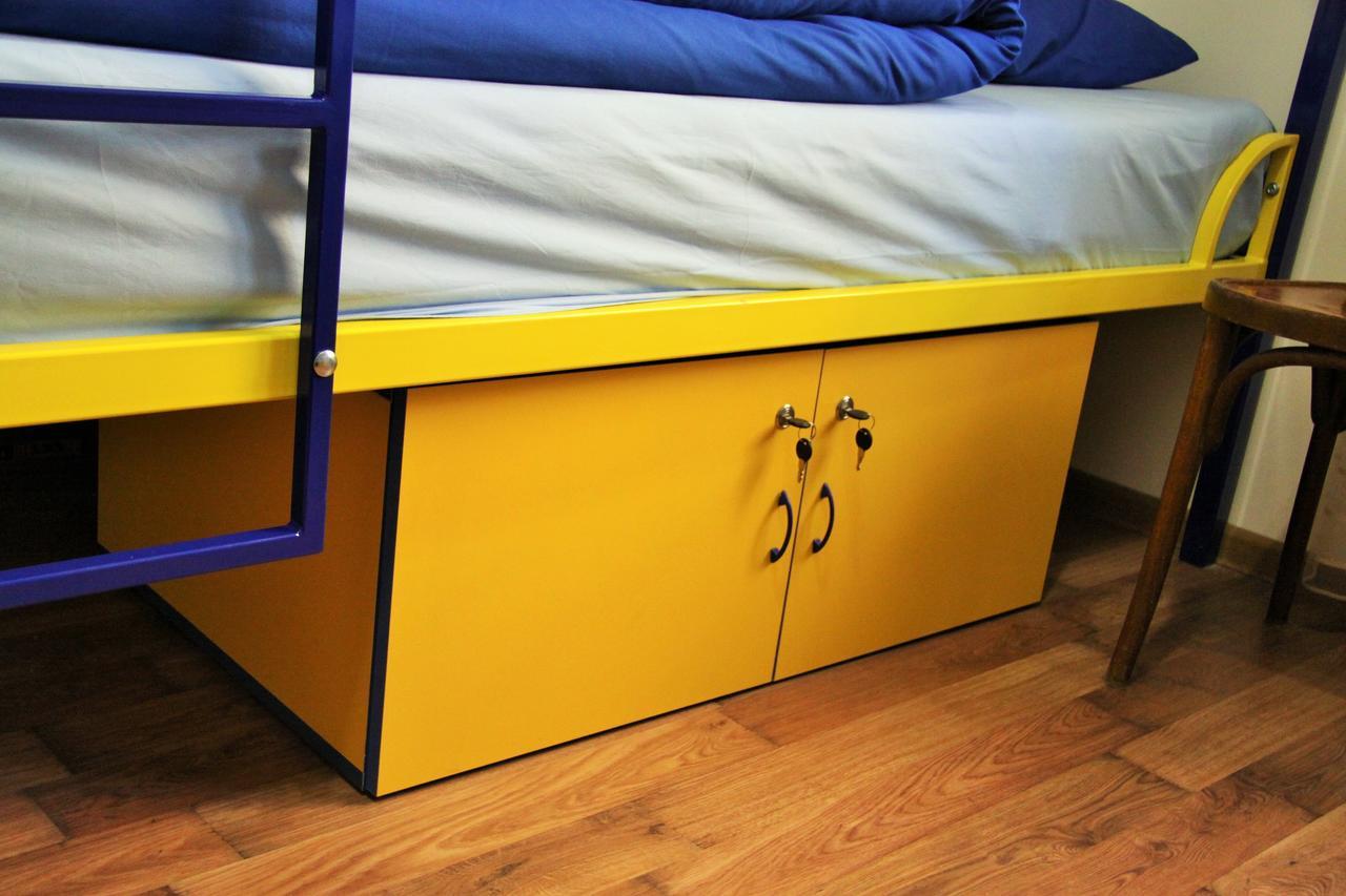 Shat Lav Hostel Erevan Esterno foto