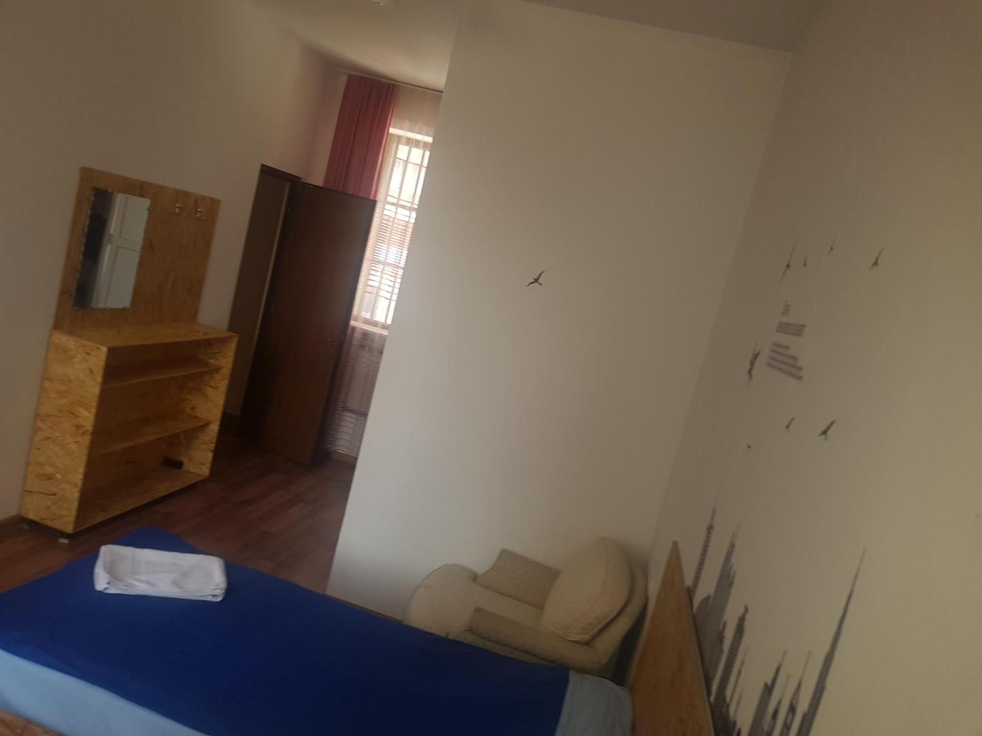 Shat Lav Hostel Erevan Esterno foto